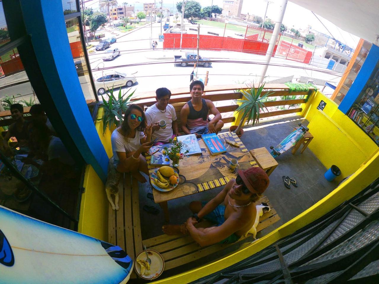 Urcia Surf House Hostel ฮวนชาโก ภายนอก รูปภาพ