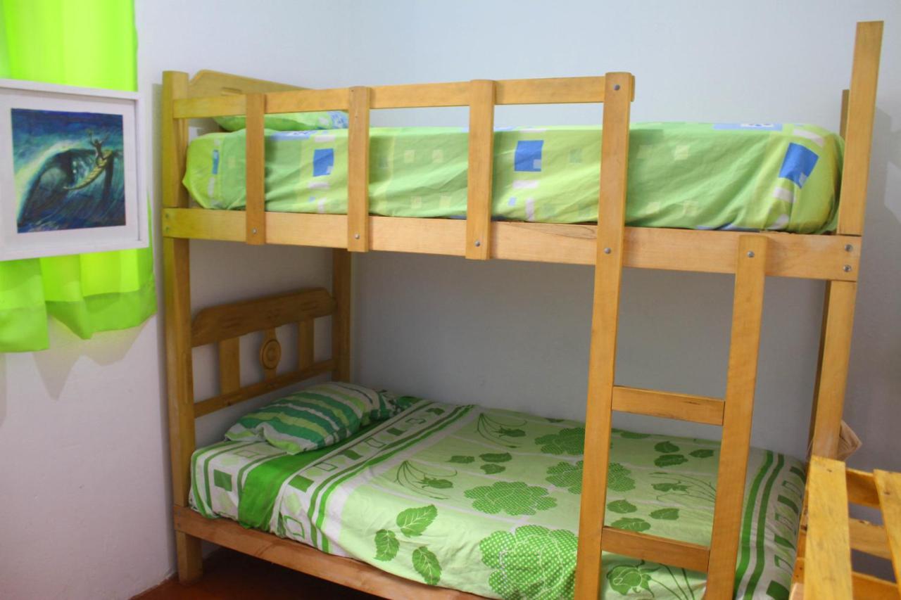 Urcia Surf House Hostel ฮวนชาโก ภายนอก รูปภาพ
